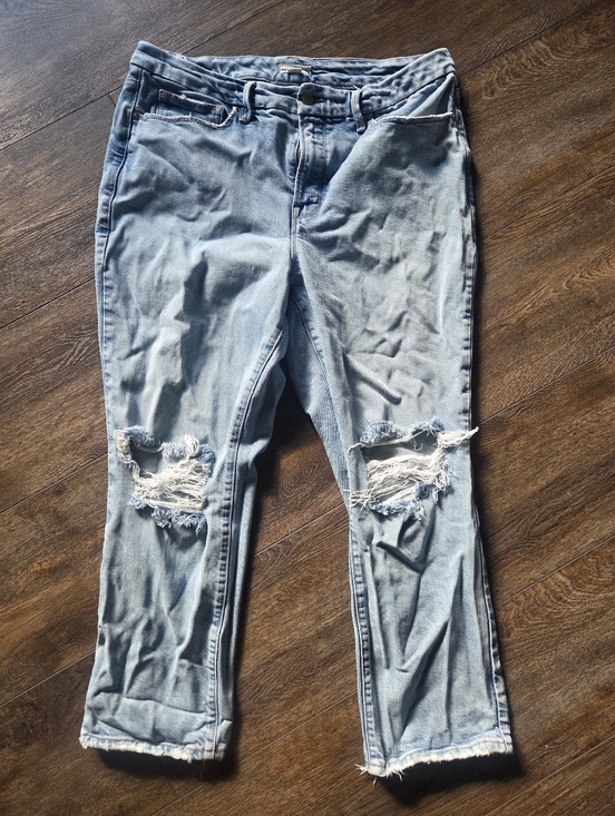 Good American Denim - Good American Distressed Denim